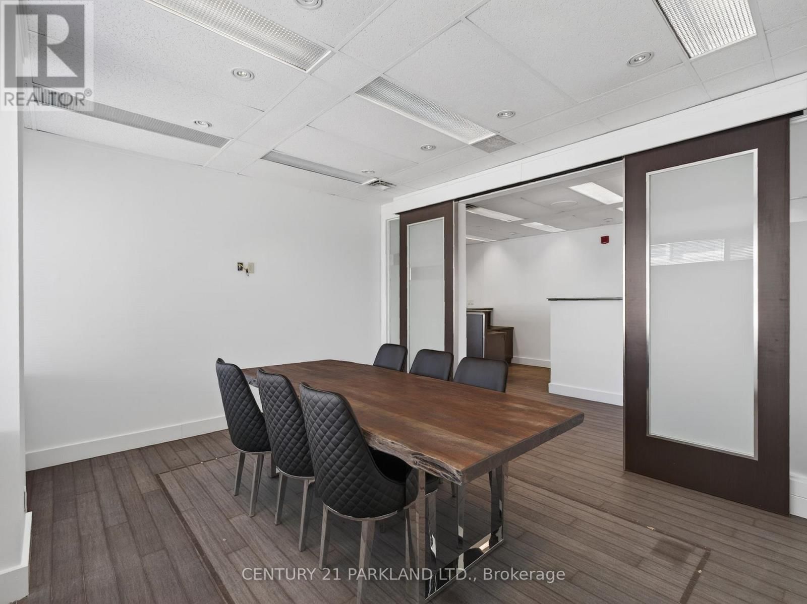 609 - 220 DUNCAN MILL ROAD Image 9