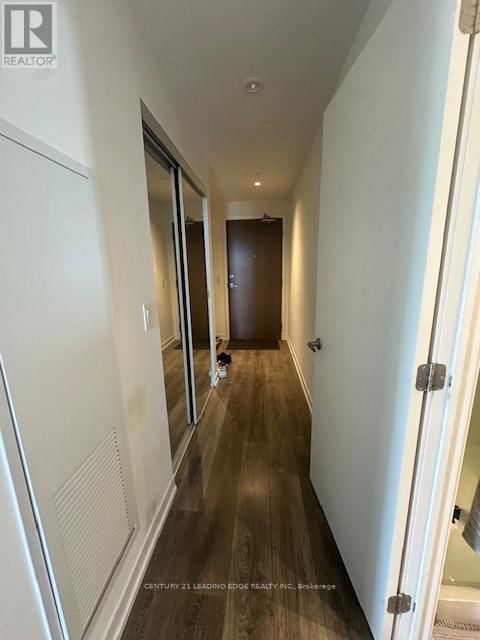 1903 - 15 LOWER JARVIS STREET Image 12