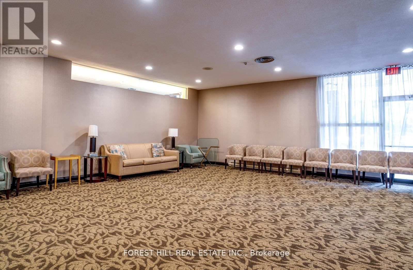 1505 - 130 CARLTON STREET Image 31