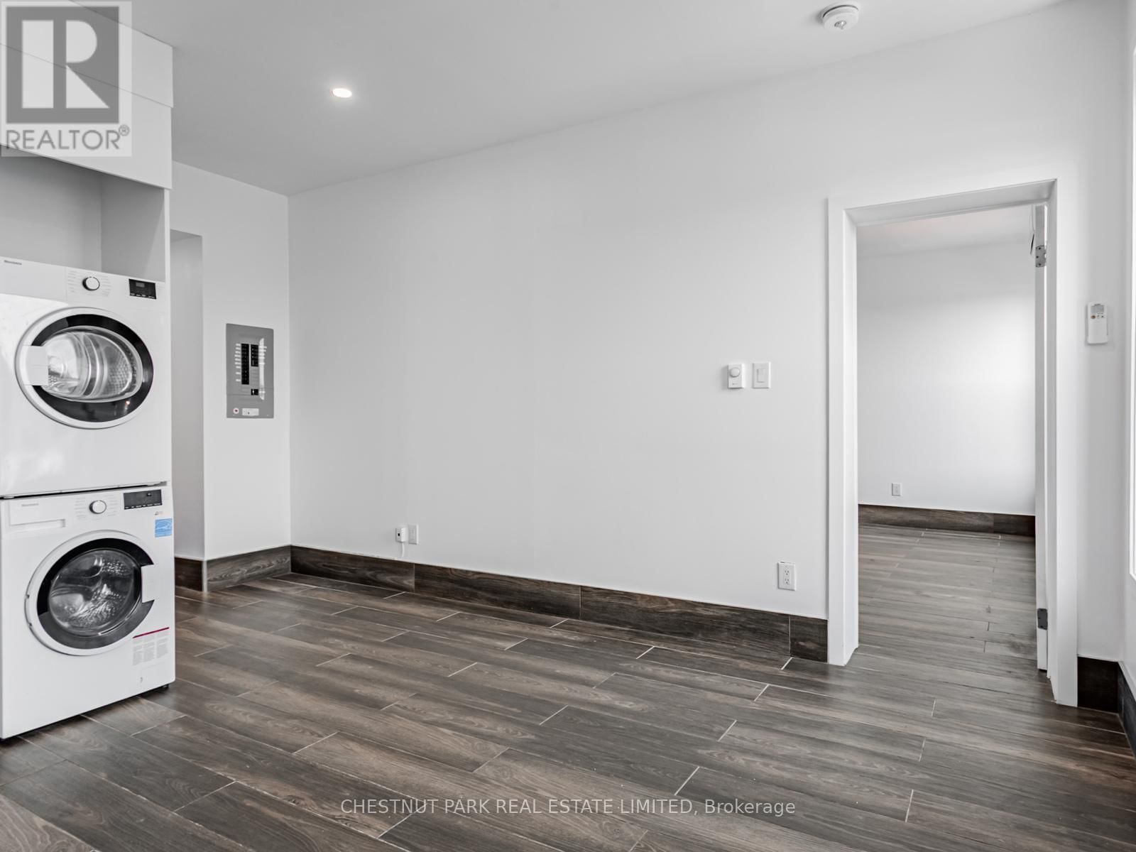 304A - 535 PARLIAMENT STREET Image 12