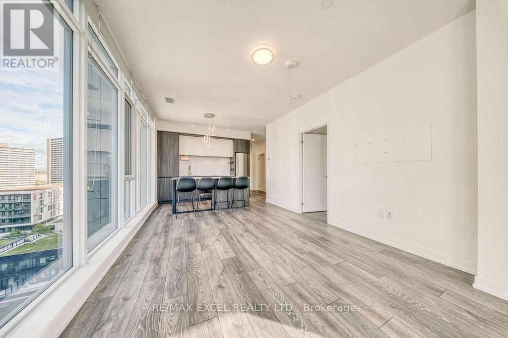 1009 - 225 SUMACH STREET Image 15