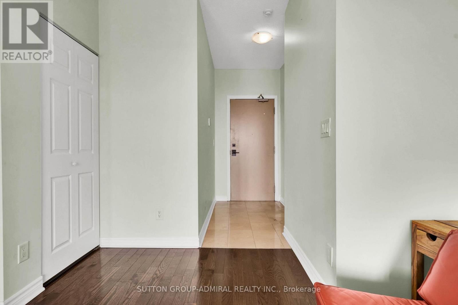 2315 - 18 HOLMES AVENUE Image 12