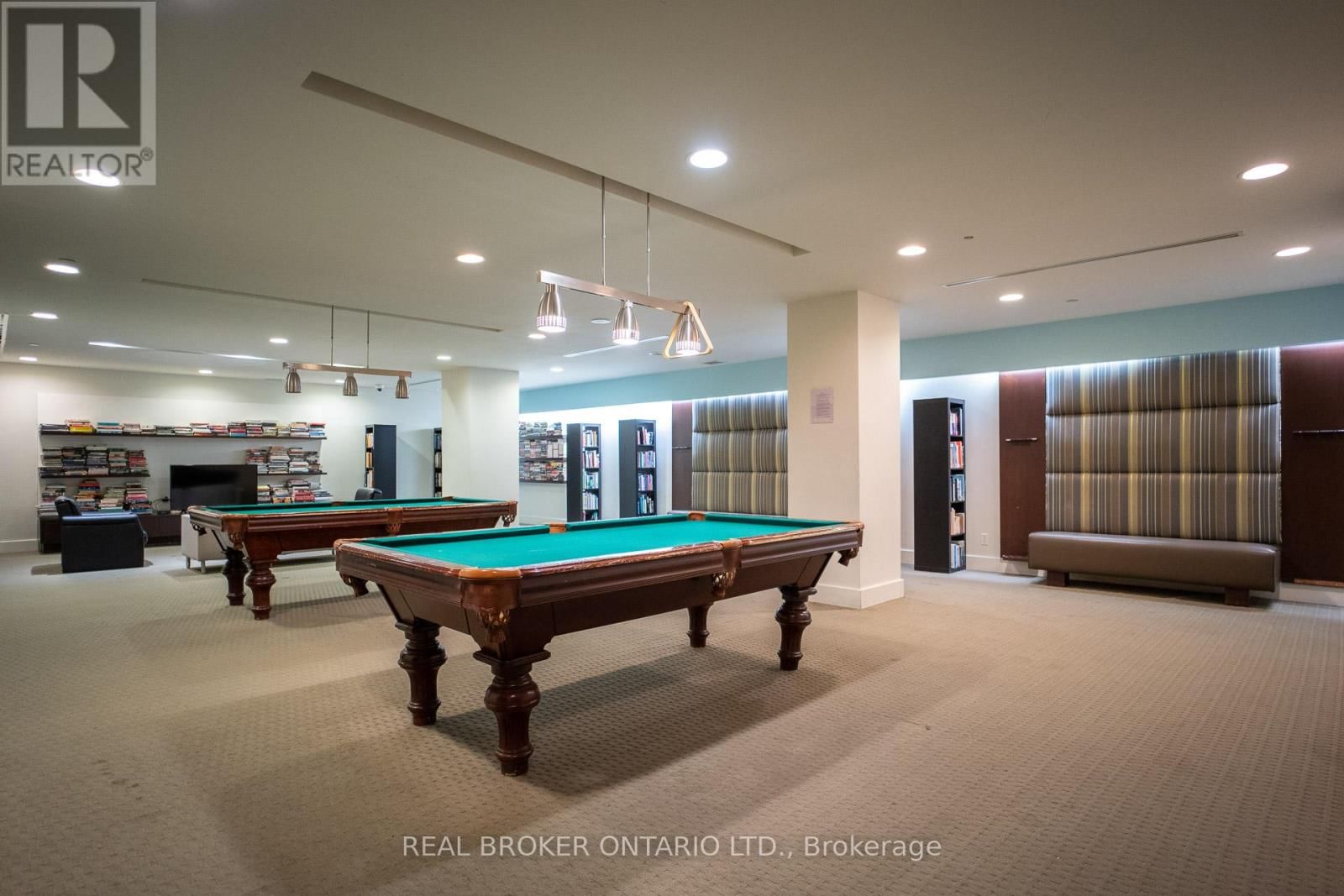 1909 - 8 YORK STREET Image 22