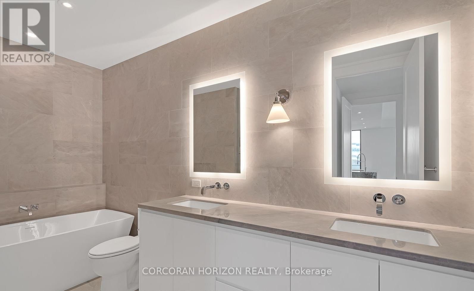 912 - 118 MERCHANTS' WHARF Image 15