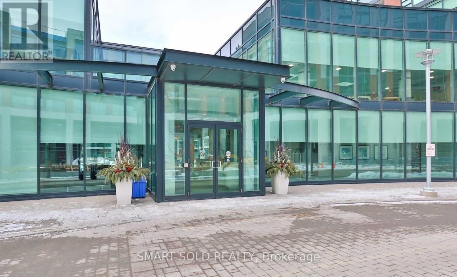 346 - 525 WILSON AVENUE Image 26