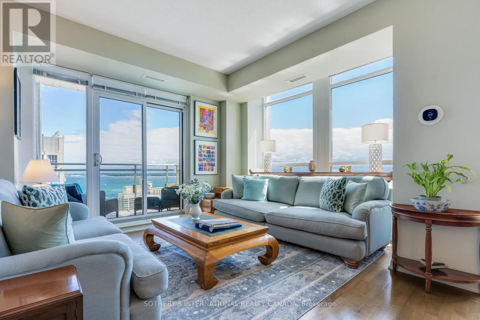 2704 - 628 FLEET STREET Image 5