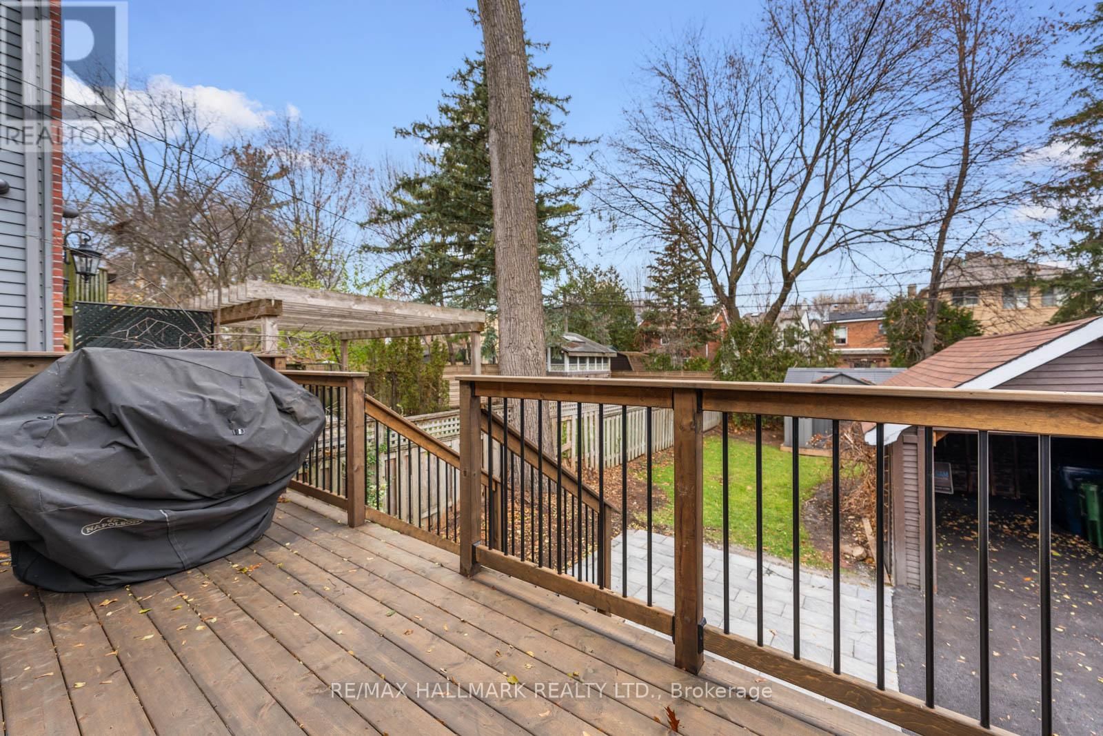 86 ALBERTUS AVENUE Image 39