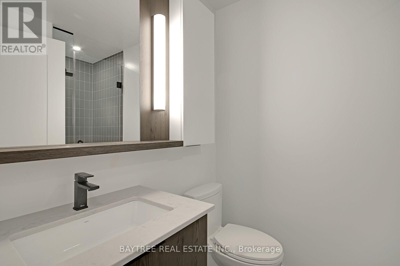 303 - 5 DEFRIES STREET Image 11