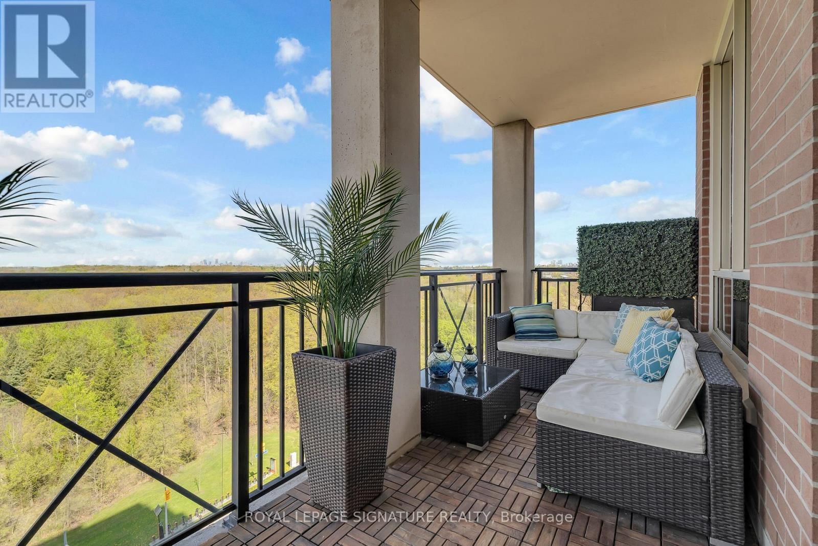 905 - 1101 LESLIE STREET Image 27