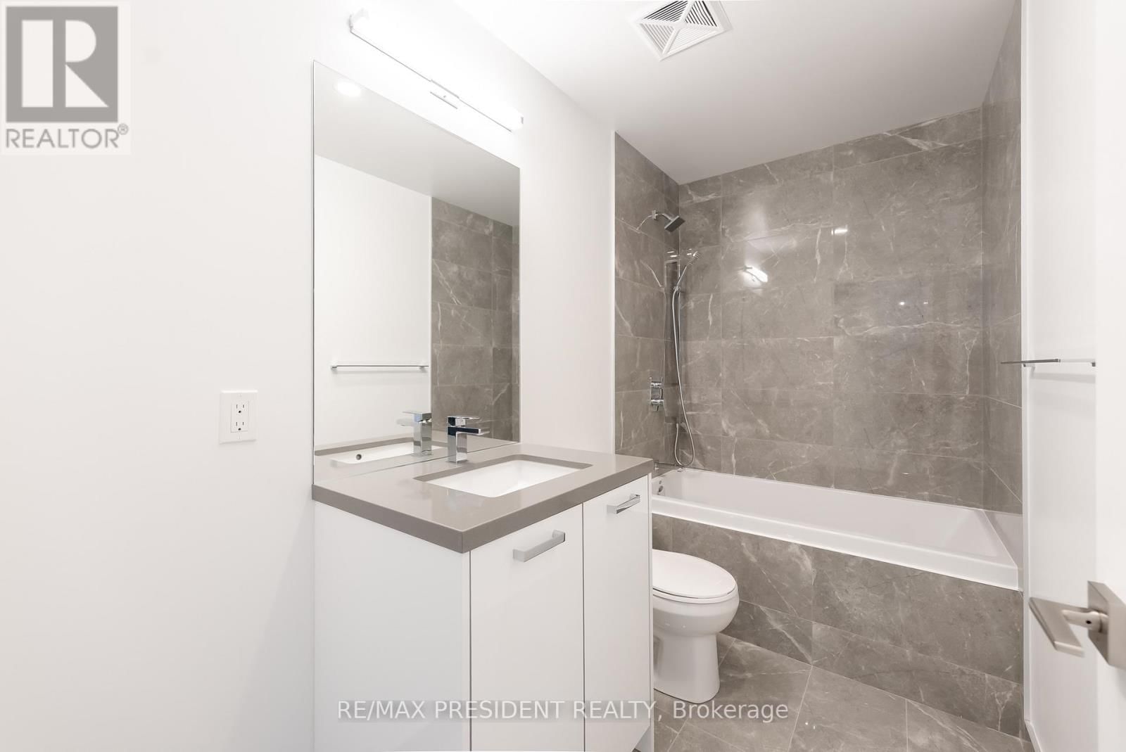 402 - 284 KING STREET EAST Image 14