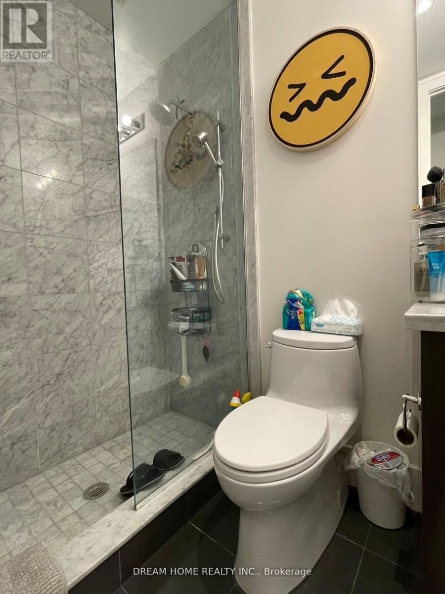 305 - 39 QUEENS QUAY EAST Image 10