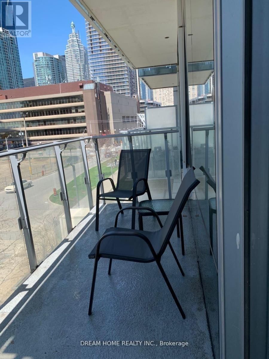 305 - 39 QUEENS QUAY EAST Image 5