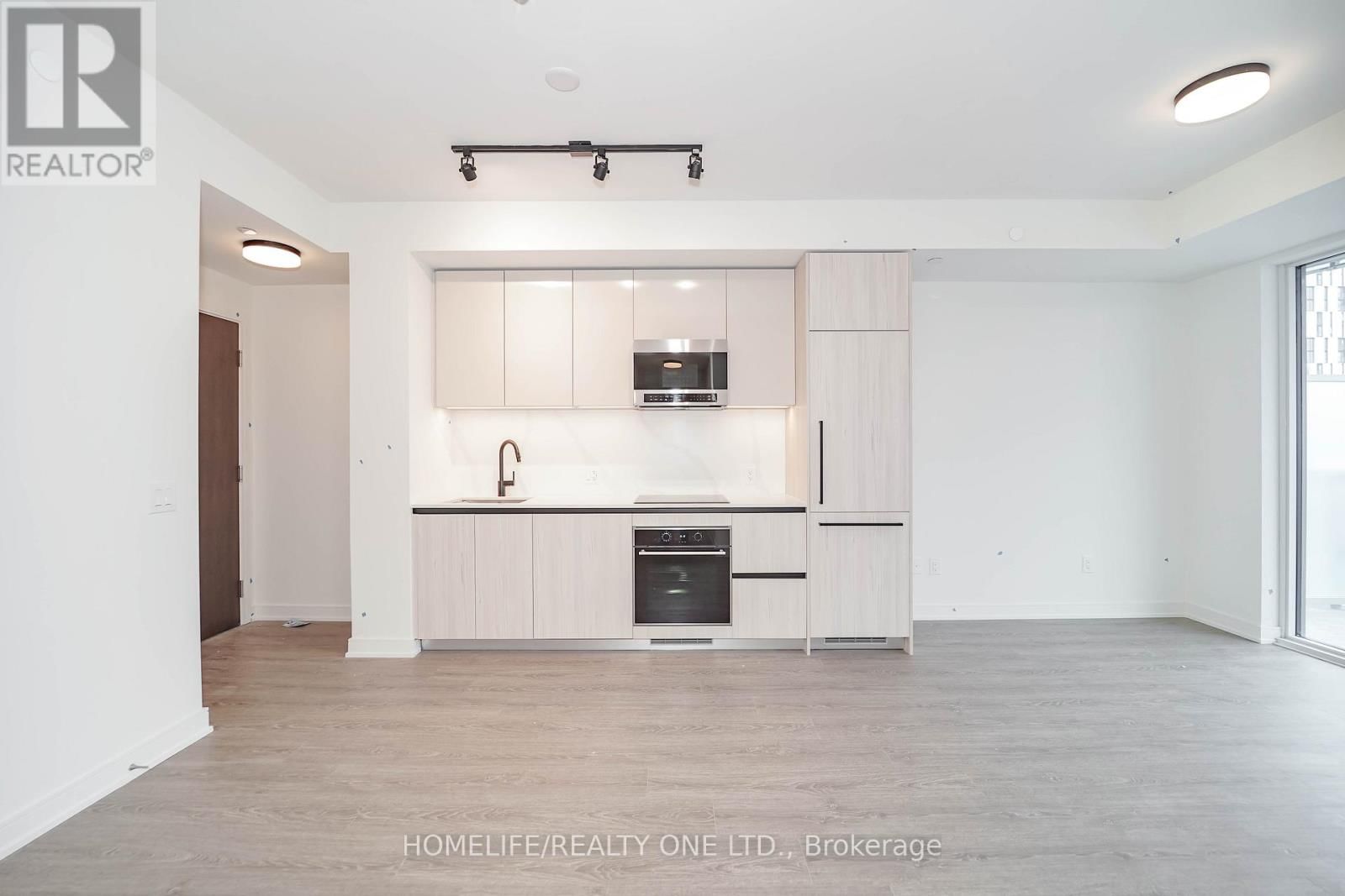 1207 - 425 FRONT STREET EAST Image 27