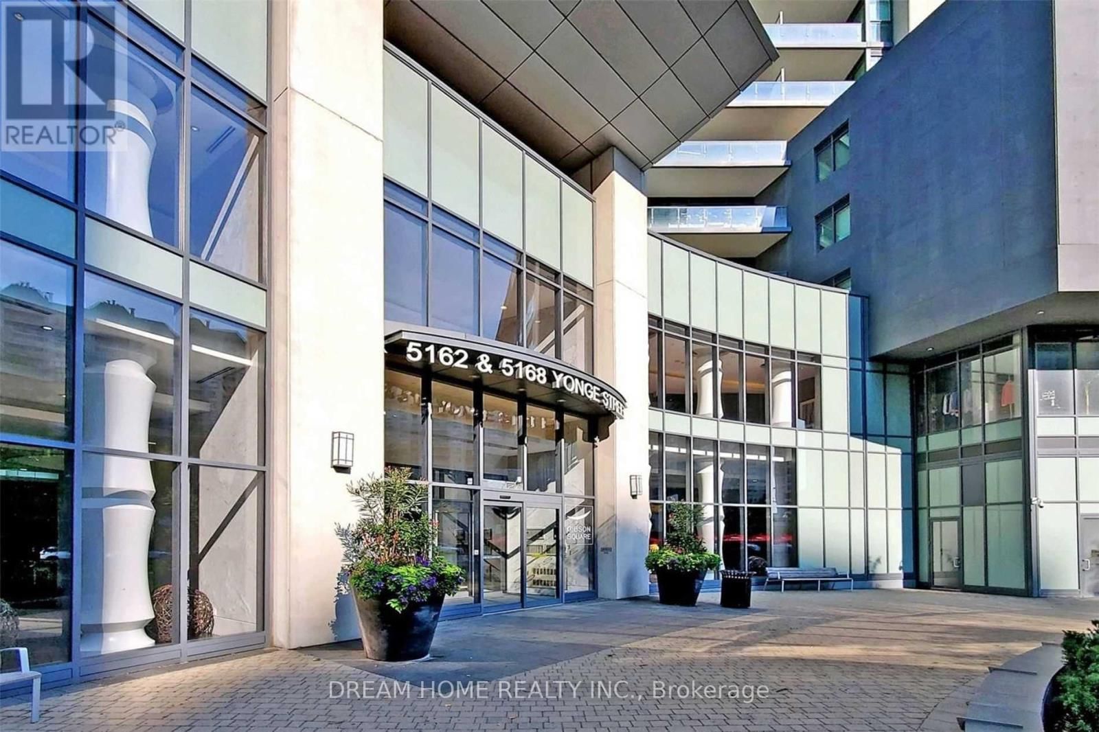 811 - 5162 YONGE STREET Image 1