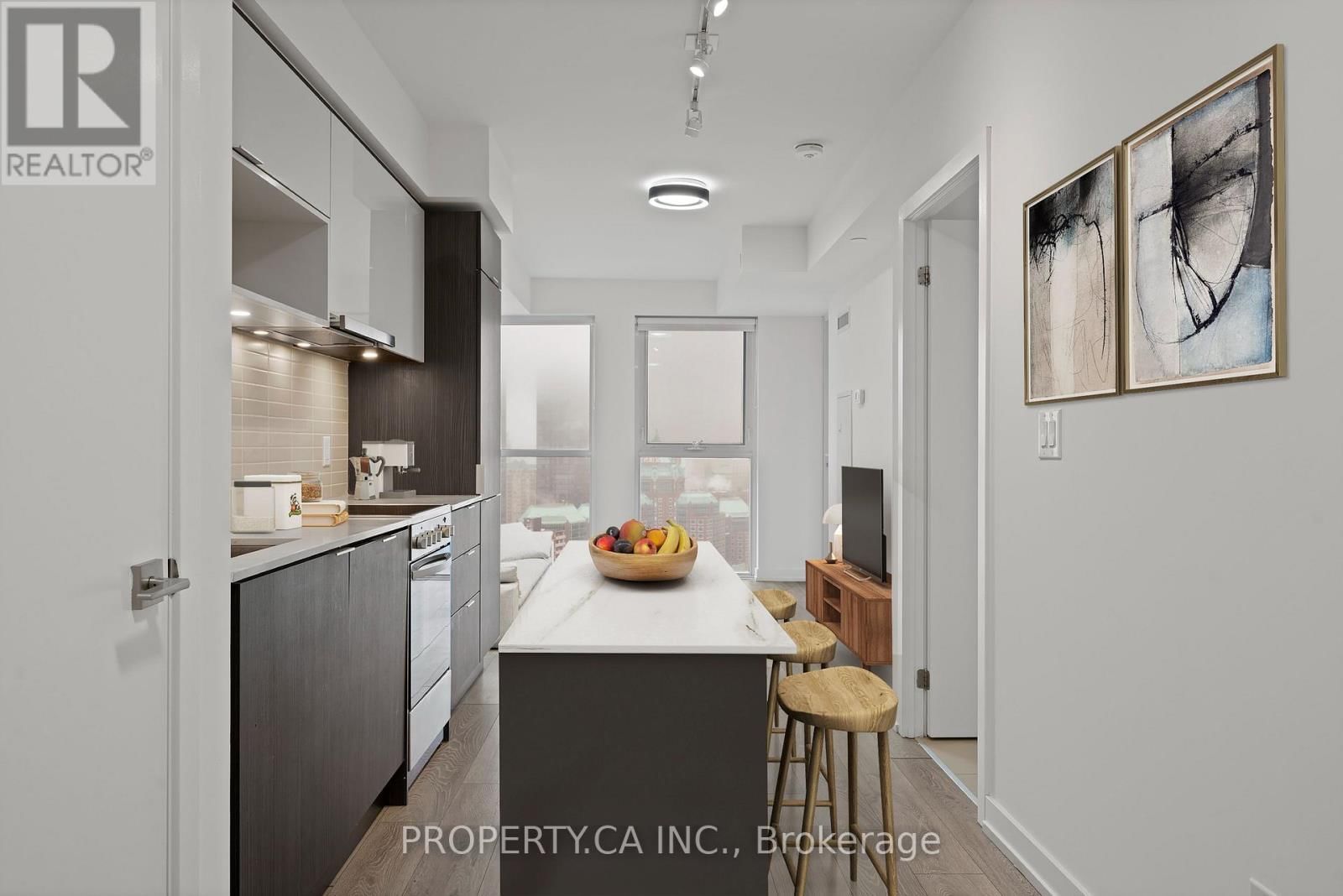 2911 - 159 WELLESLEY STREET EAST Image 1