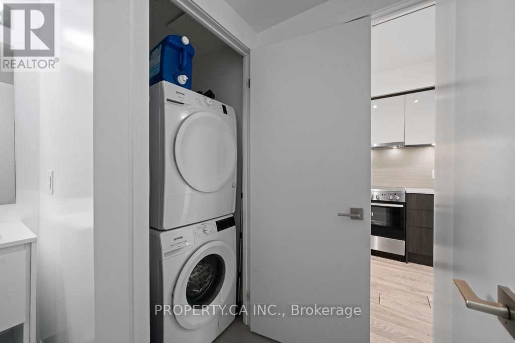 2911 - 159 WELLESLEY STREET EAST Image 14