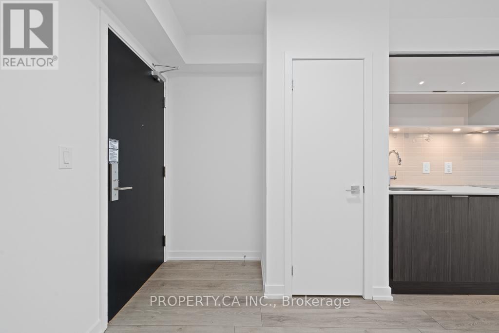 2911 - 159 WELLESLEY STREET EAST Image 8