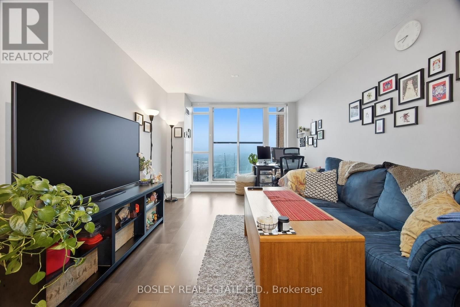 633 - 525 WILSON AVENUE Image 11