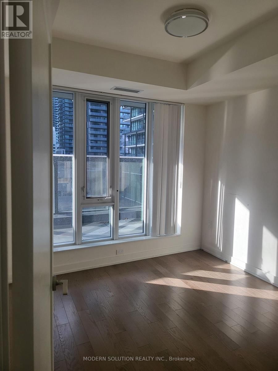 1515 - 330 RICHMOND STREET WEST Image 14