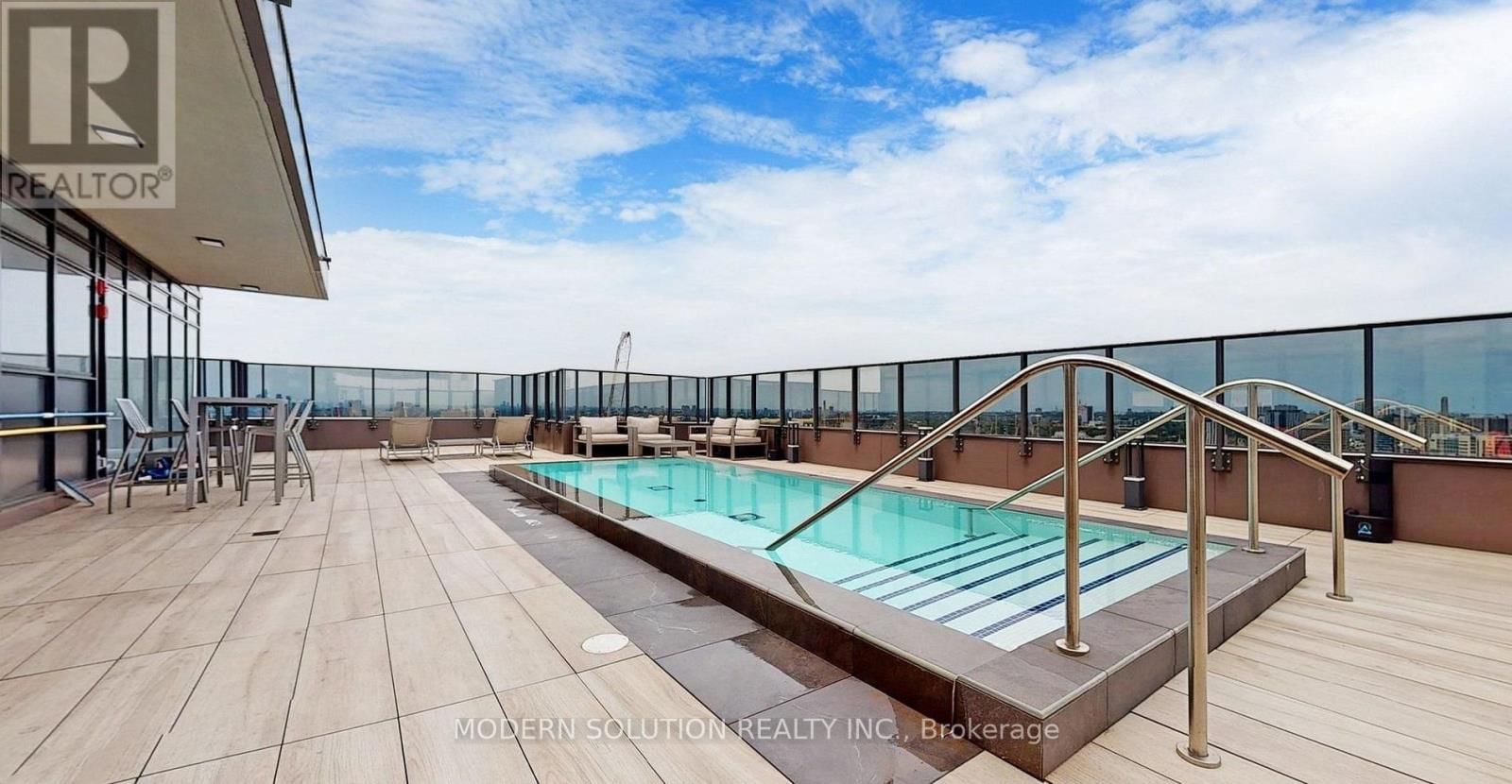 1515 - 330 RICHMOND STREET WEST Image 20