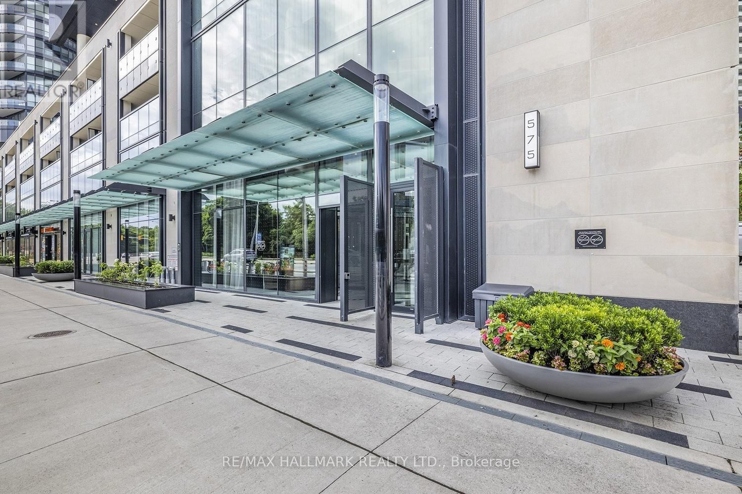 2508 - 575 BLOOR STREET EAST Image 27