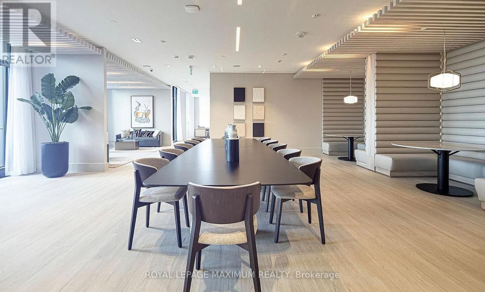 201 - 2020 BATHURST STREET Image 22