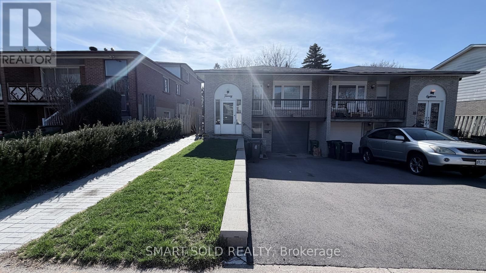 Upper - 20 BEDLE AVENUE Image 1