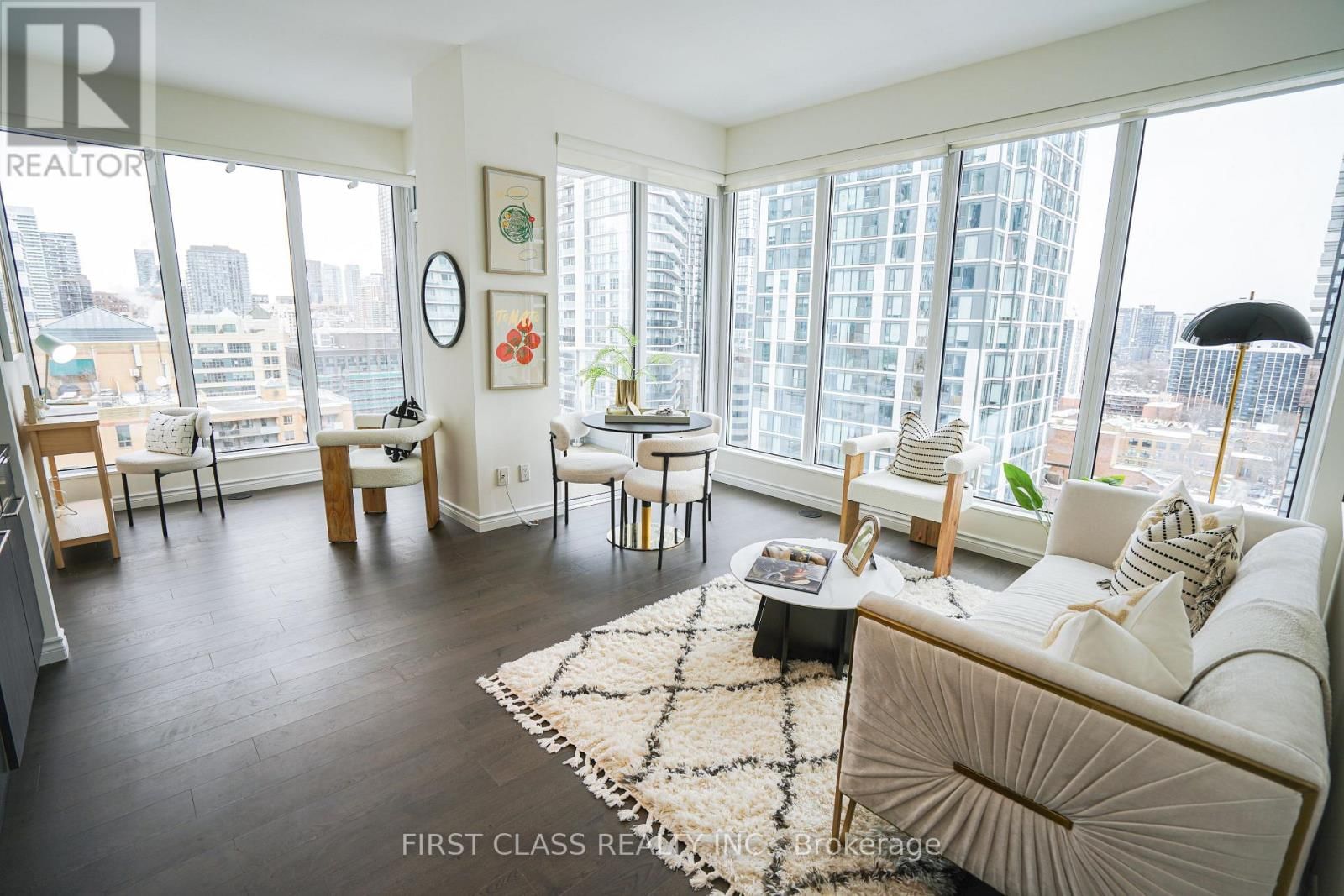 2010 - 68 SHUTER STREET Image 1