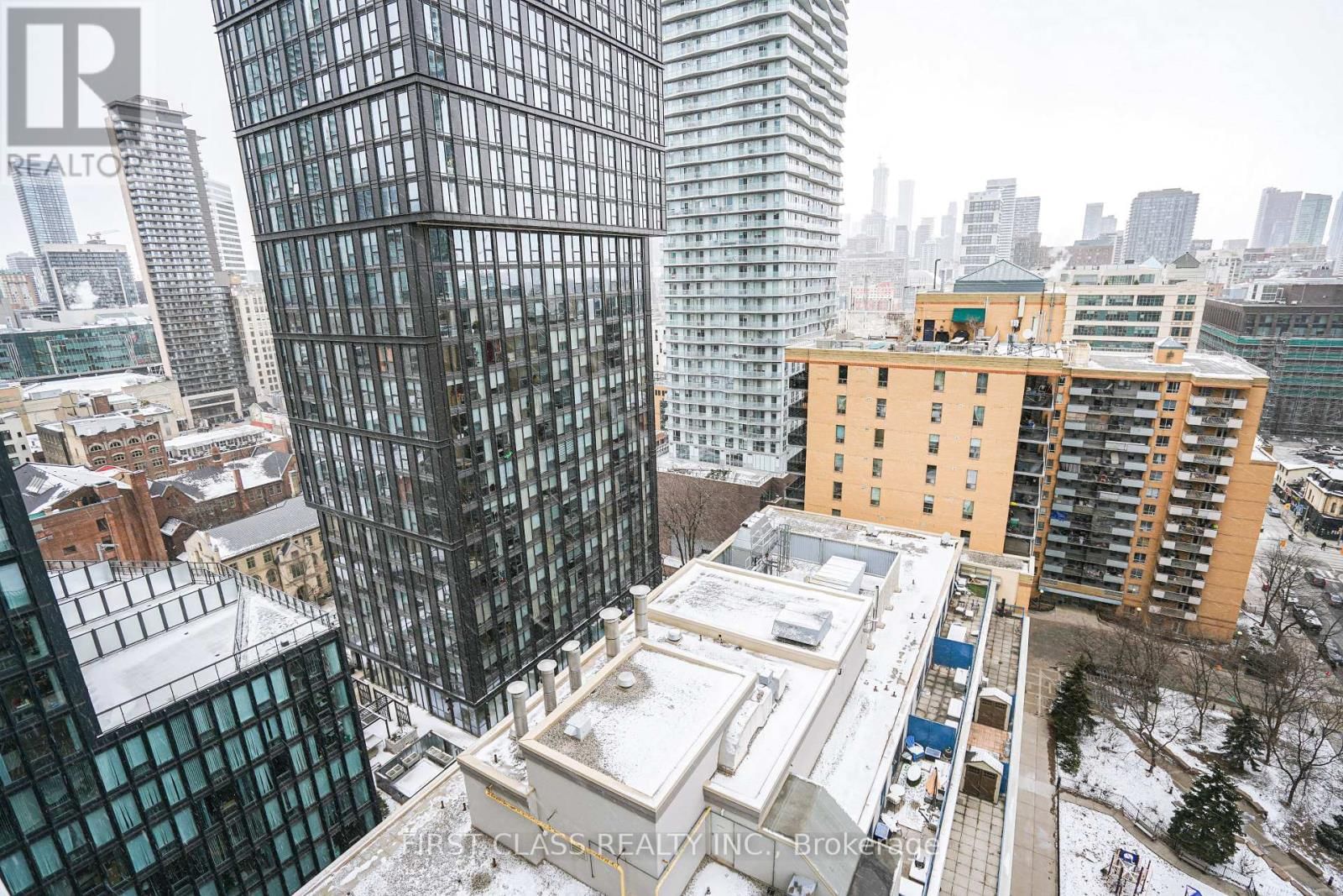 2010 - 68 SHUTER STREET Image 19