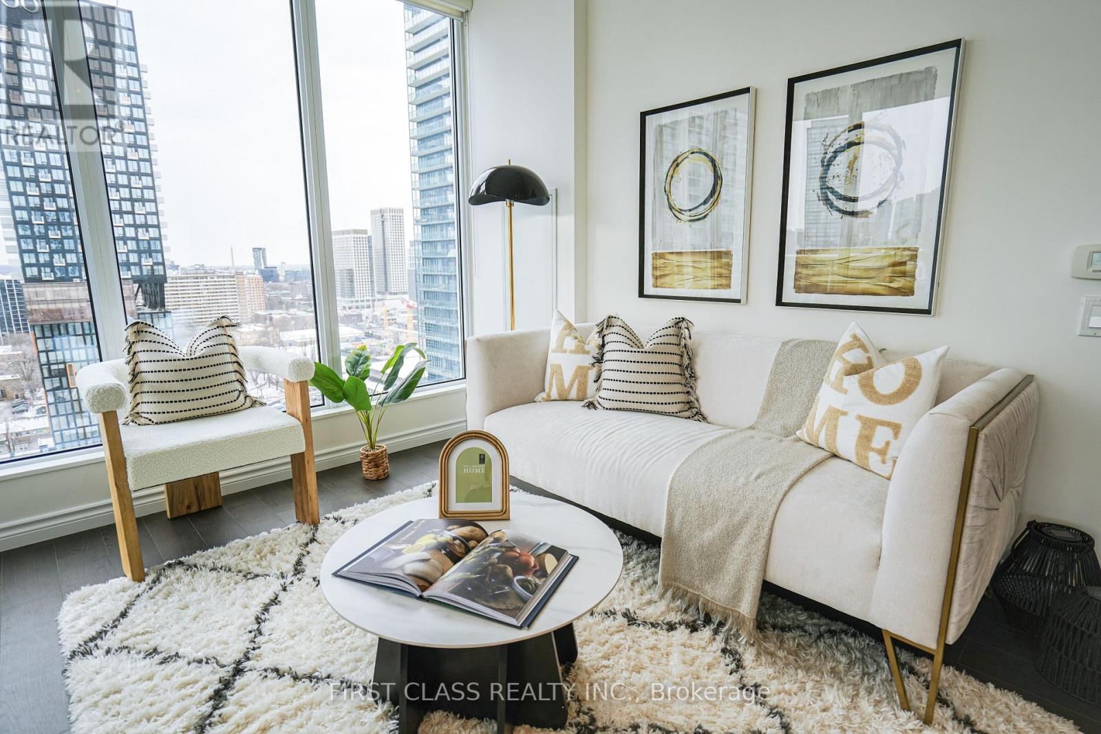 2010 - 68 SHUTER STREET Image 3