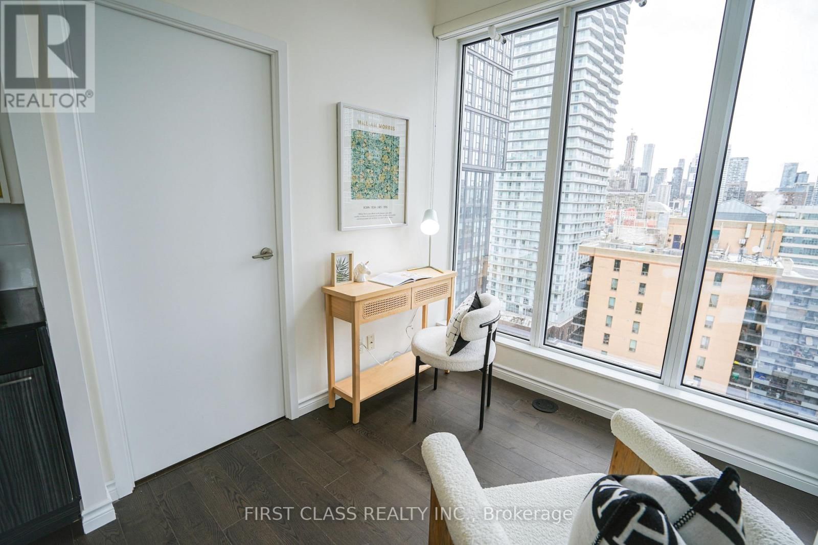 2010 - 68 SHUTER STREET Image 7