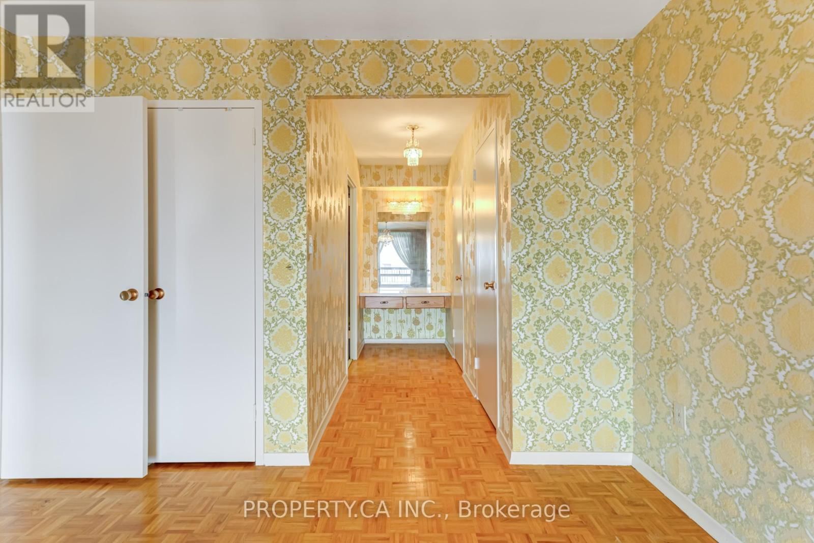 2606 - 135 ANTIBES DRIVE Image 17