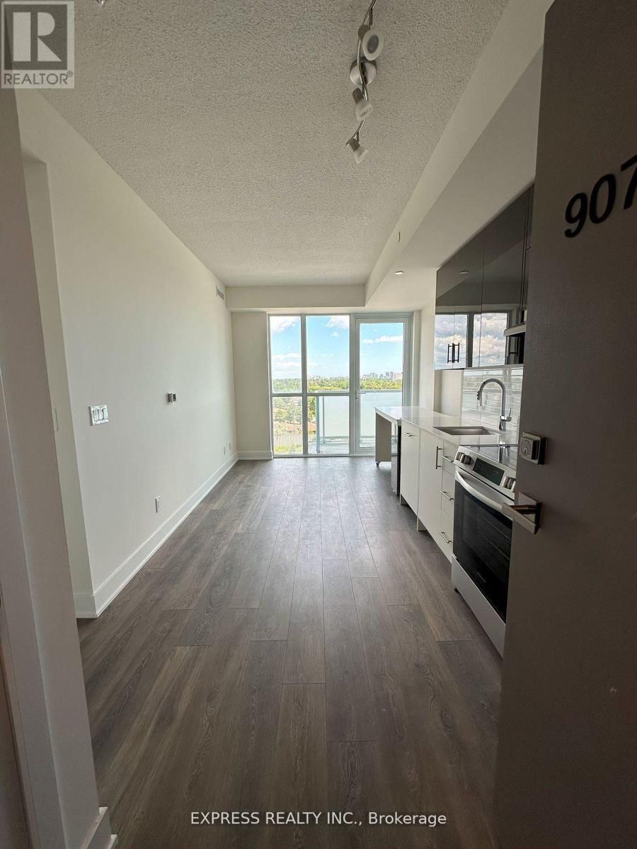 907 - 188 FAIRVIEW MALL DRIVE Image 22