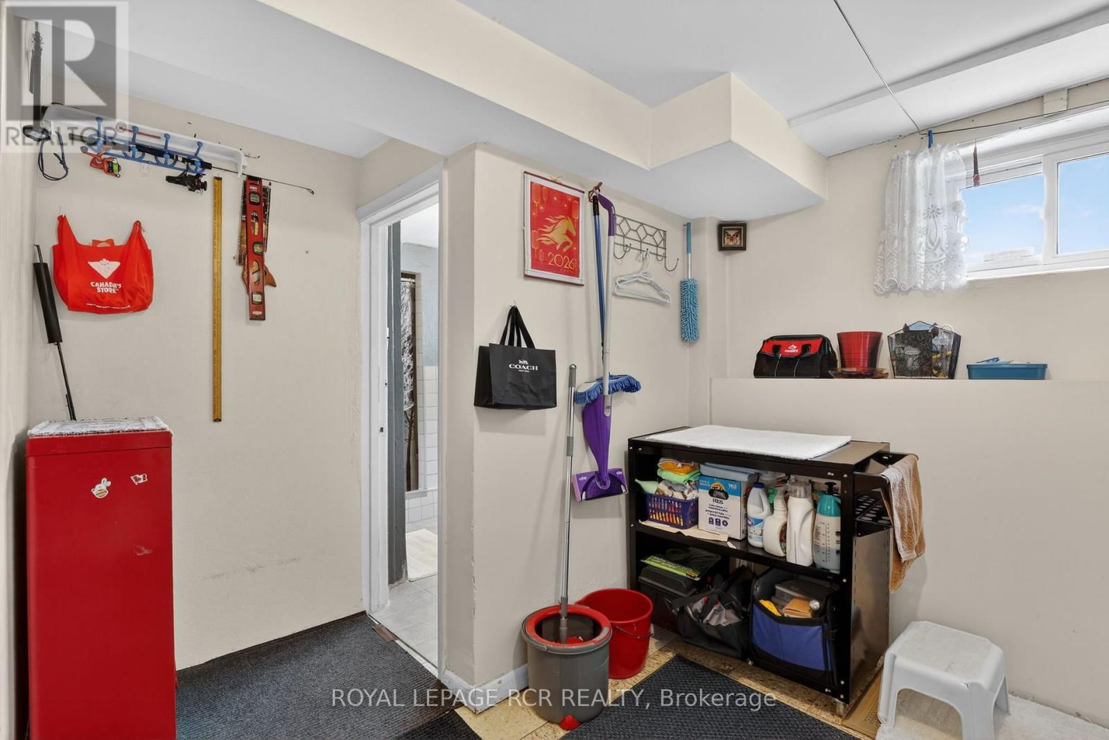 6 AILSA CRAIG COURT Image 40