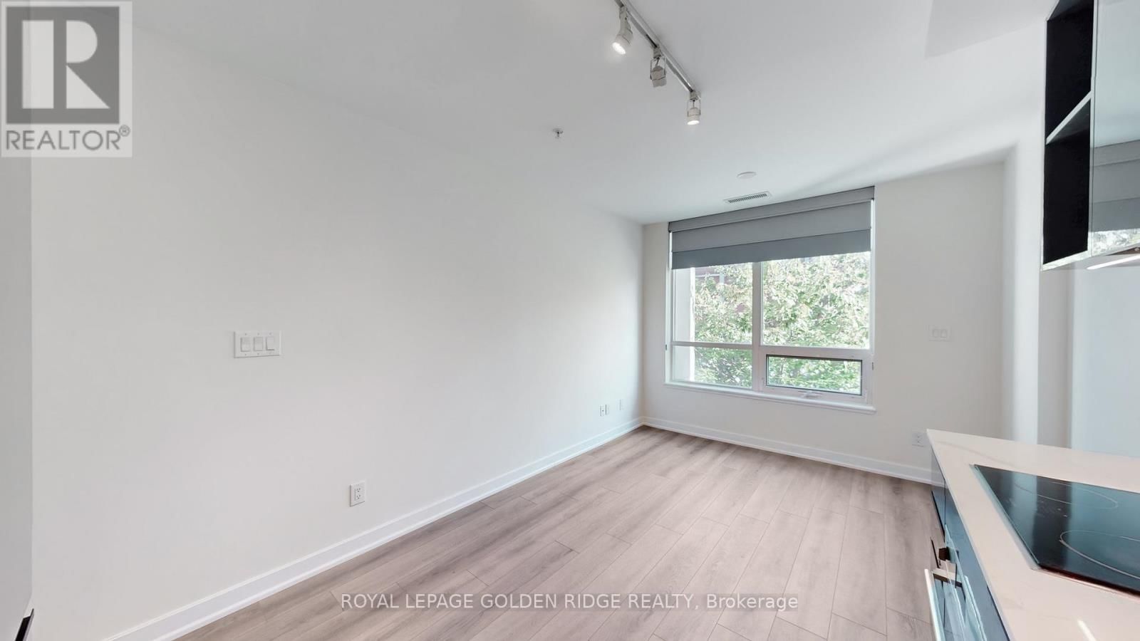 224 - 377 MADISON AVENUE Image 12