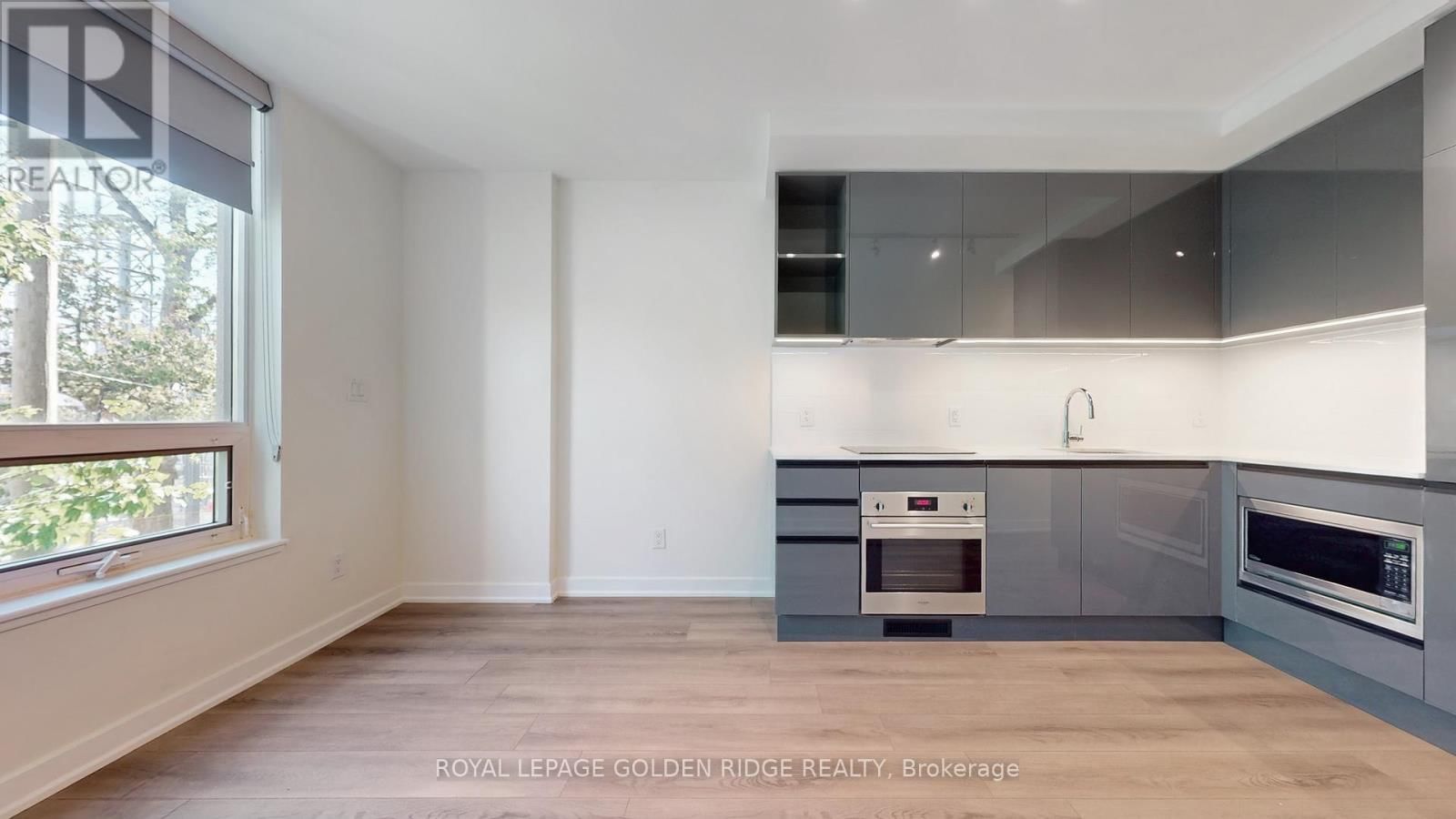 224 - 377 MADISON AVENUE Image 17