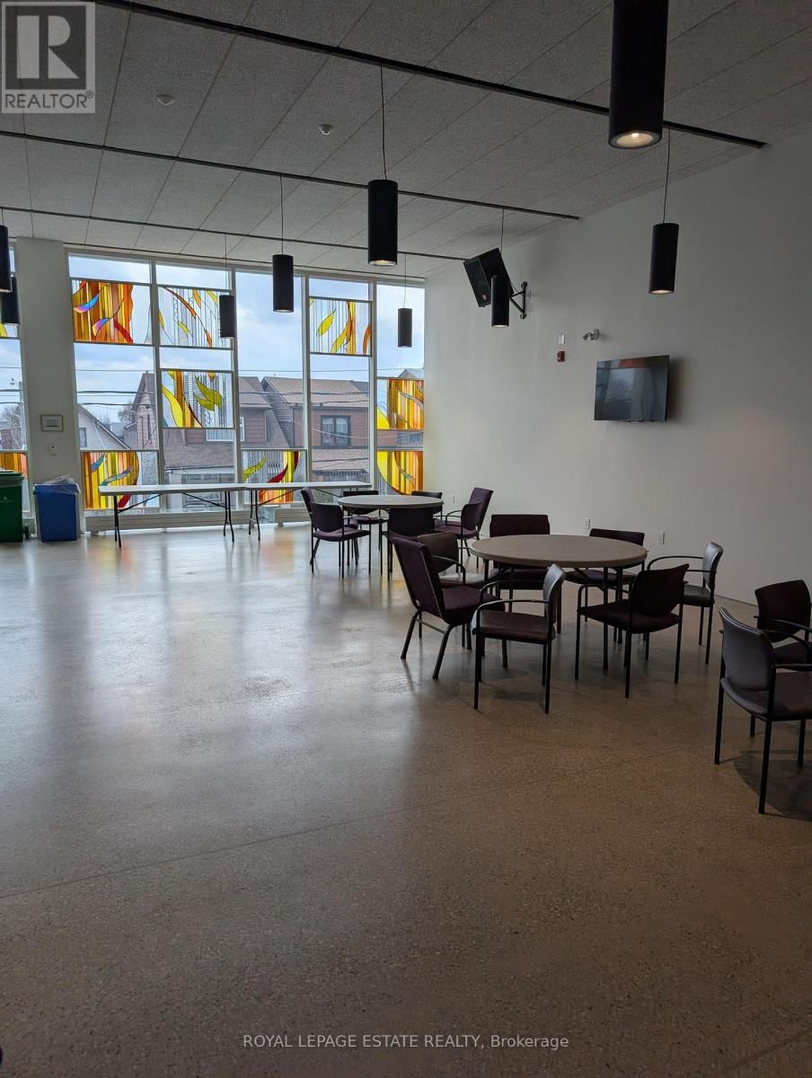 473 OAKWOOD AVENUE Image 11