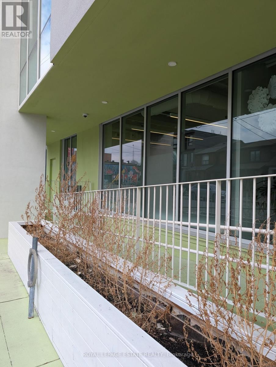 473 OAKWOOD AVENUE Image 3