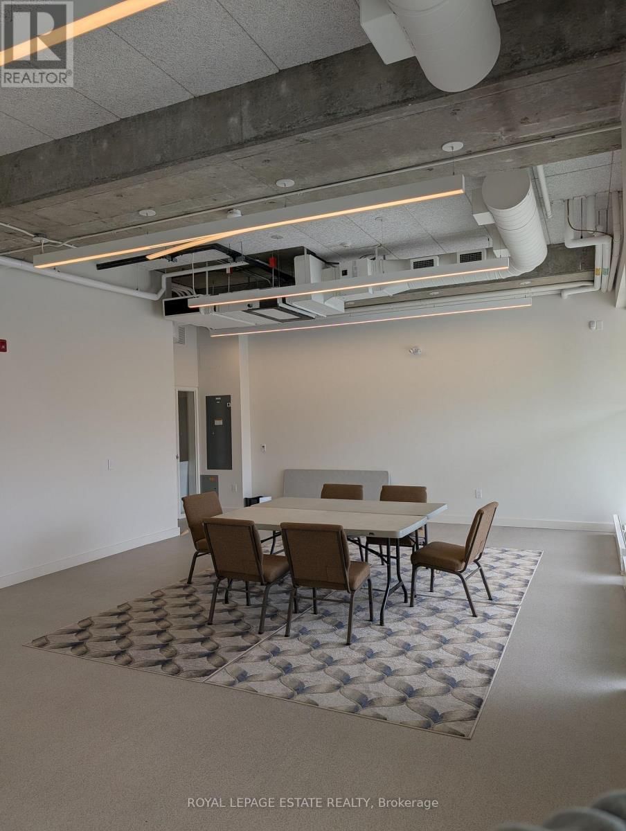 473 OAKWOOD AVENUE Image 6