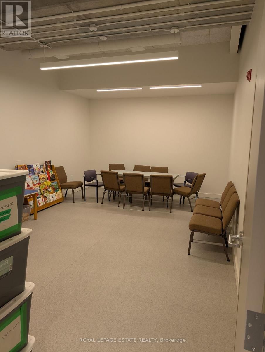 473 OAKWOOD AVENUE Image 8