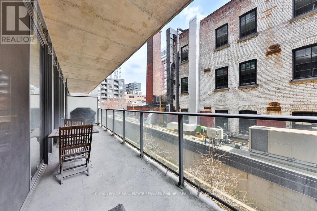 207 - 650 KING STREET WEST Image 16