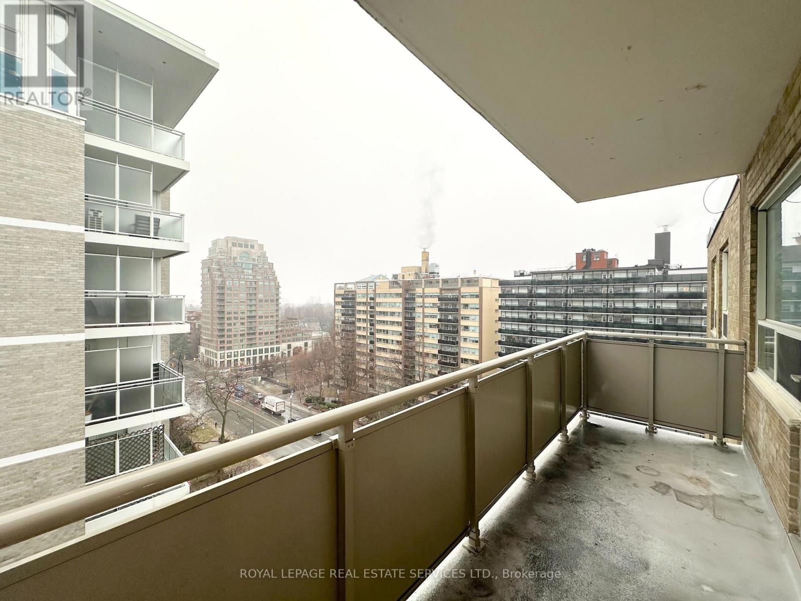 1001 - 565 AVENUE ROAD Image 9