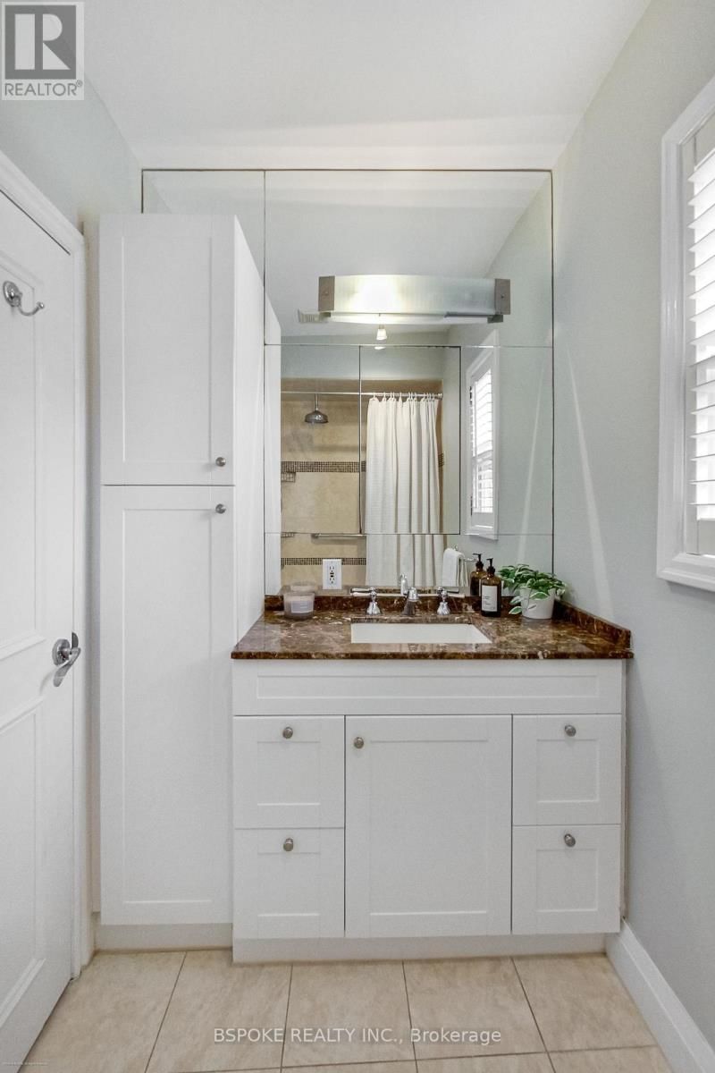 3 - 7 WARWICK AVENUE Image 21