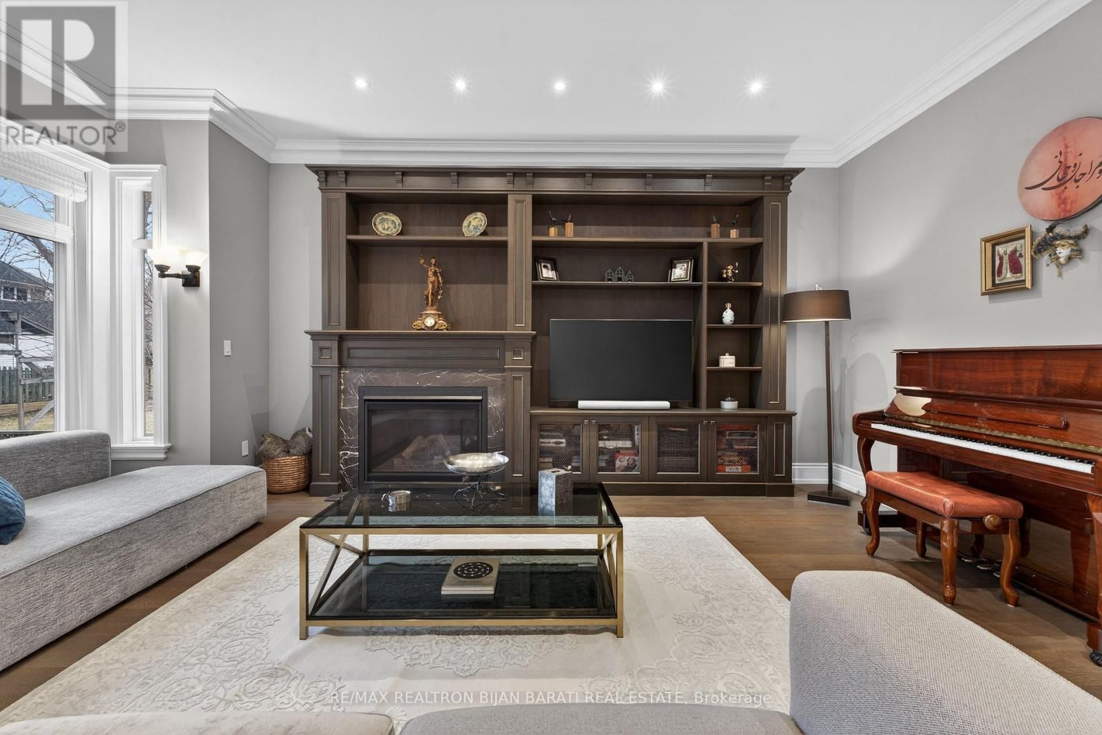 97 BURNETT AVENUE Image 25