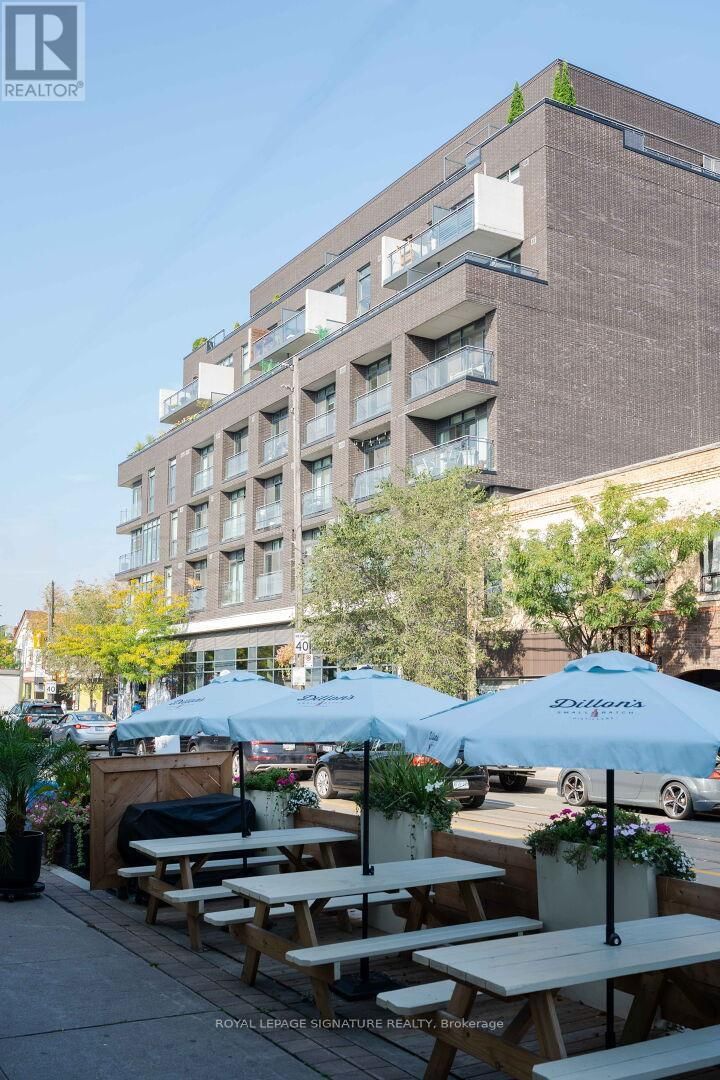 415 - 205 MANNING AVENUE Image 7