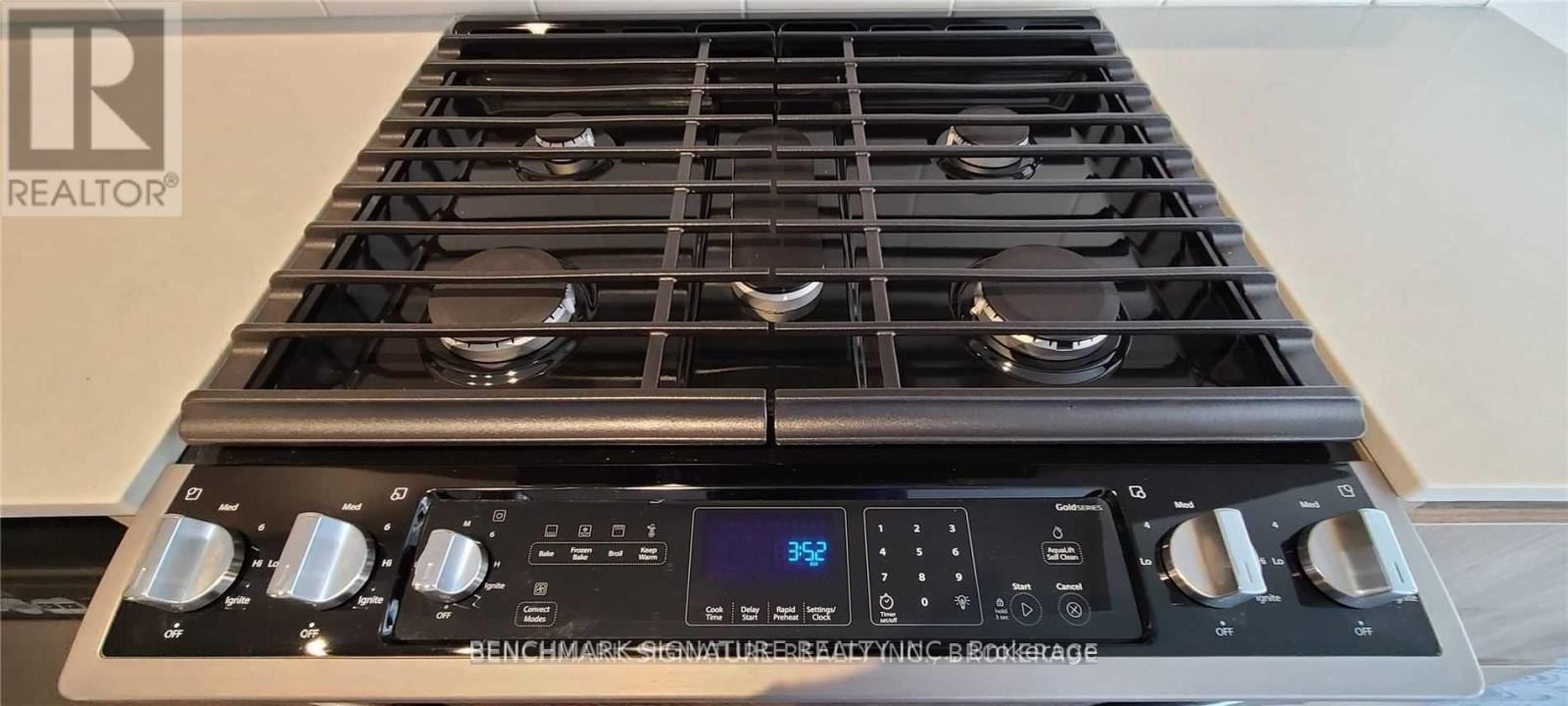 615 - 2A CHURCH STREET Image 24