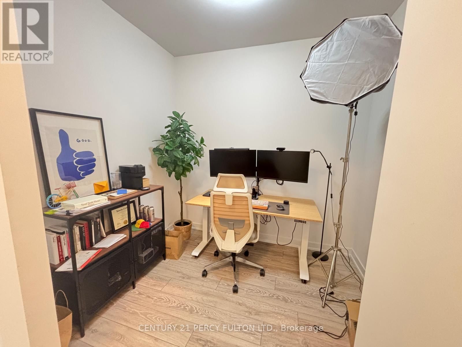 2613 - 108 PETER STREET NORTH Image 12