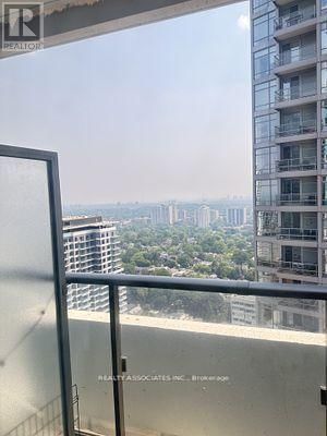 3104 - 2221 YONGE STREET Image 11