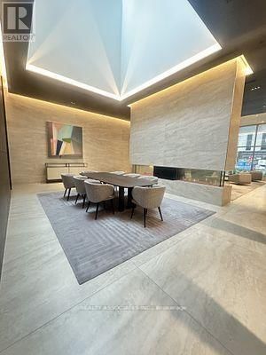 3104 - 2221 YONGE STREET Image 2