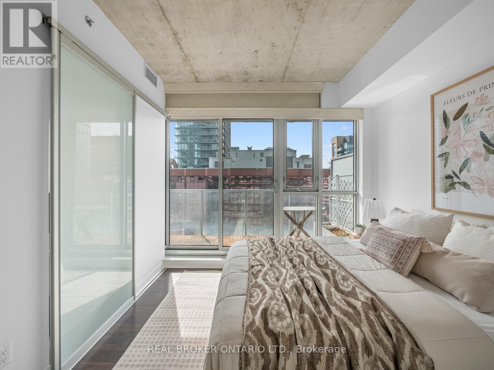 1502 - 375 KING STREET WEST Image 15